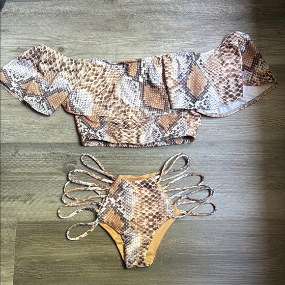 DIVA MODA Other - DIVA MODA WATER SNAKE BIKINI SWIMSUIT SET!